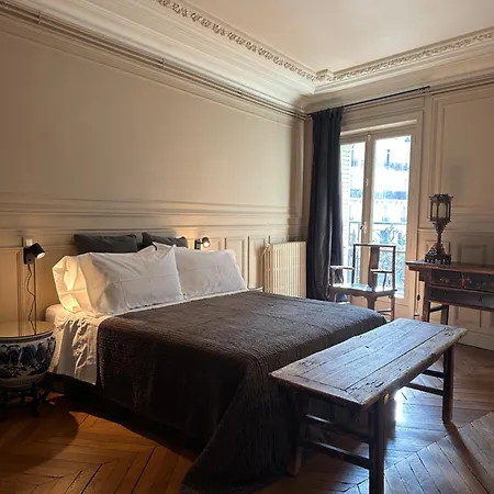 Maison Saint-germain בית הארחה